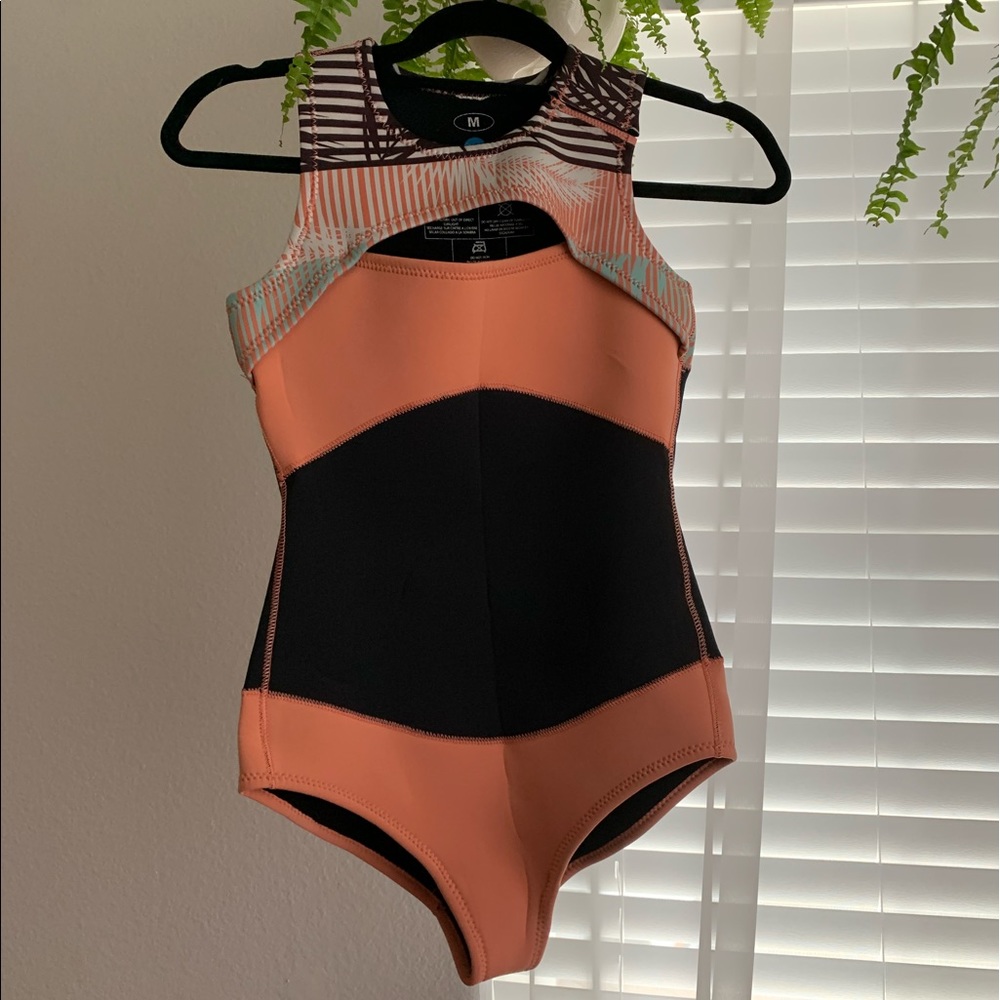 Roxy size M spring suit